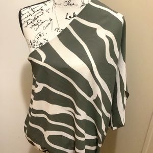 Tyche blouse